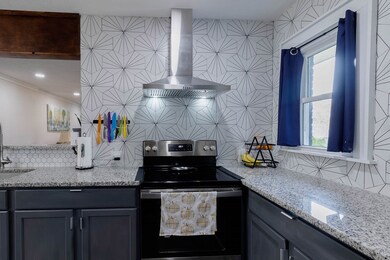 Check out this tile backsplash