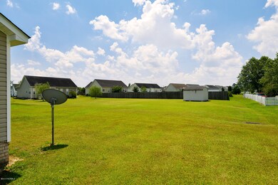 303 Brogden Ct, Winterville, NC 28590 - photo 6