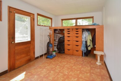 706 e mansion st-104