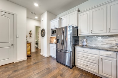 4809 Paddock Trail, Carrollton, TX 75010 - photo 6