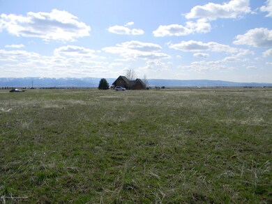 Neighbor to West