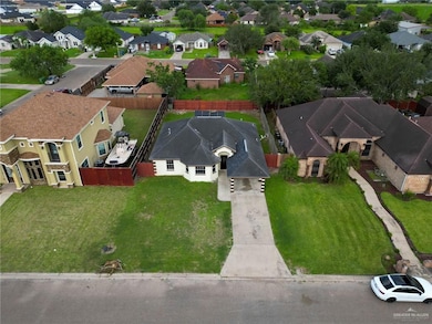 836 N 7 1 2 St, Alamo, TX 78516 - photo 5