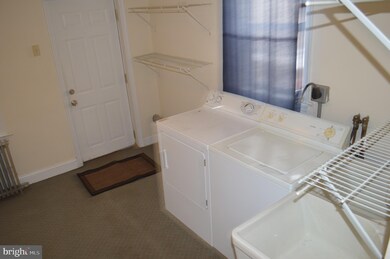 305 E 6th Ave unit 1ST FLOOR, Conshohocken, PA 19428 - photo 4