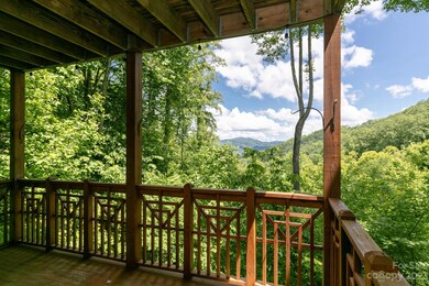 320 Creekside Way unit A-101, Burnsville, NC 28714 - photo 5