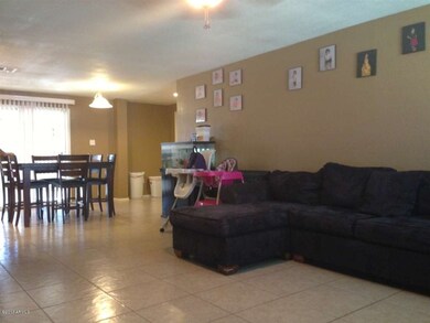 7307 W Sells Dr, Phoenix, AZ 85033 - photo 3