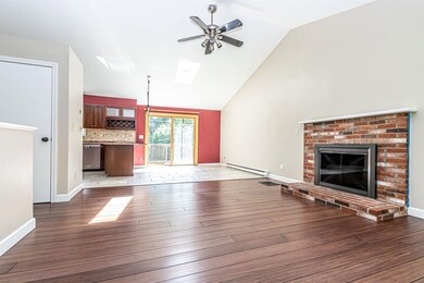 11 King Henry Ct, MerriMacK, NH 03054 - photo 7