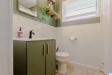 1404 36th St N, Birmingham, AL 35234 - photo 7