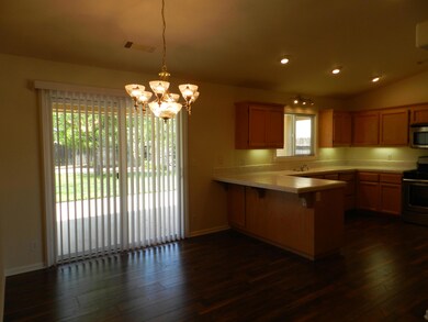 Dining to Kitchen