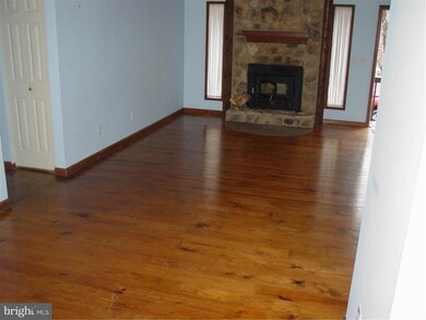 106 Indian Hills Rd, Locust Grove, VA 22508 - photo 4