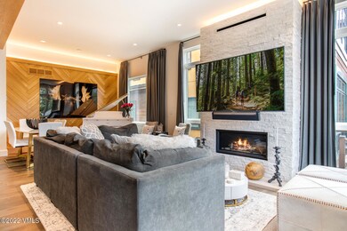 14 Waterfront Way