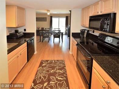 12889A Grays Pointe Rd unit A, Fairfax, VA 22033 - photo 5