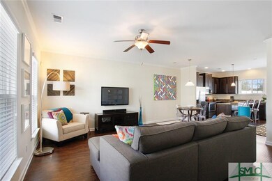Pristine & Gorgeous Living Room