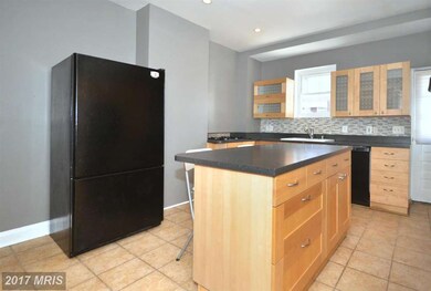 122 N Kenwood Ave, Baltimore, MD 21224 - photo 6