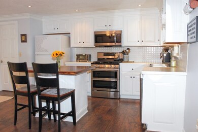 328 Main St unit 4, Townsend, MA 01469 - photo 6