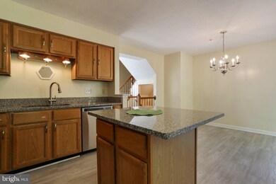 720 Pine Drift Dr, Odenton, MD 21113 - photo 5