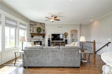 20930 S Barker Rd, Spring Hill, KS 66083 - photo 7