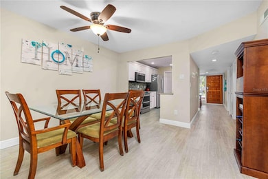 Caribay unit 160, Clearwater, FL 33760 - photo 2