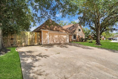 8203 Tiger Ln, Houston, TX 77040 - photo 7