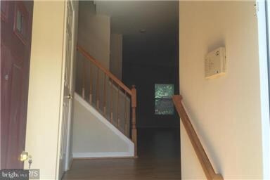 7141 Ladd Cir, Frederick, MD 21703 - photo 3