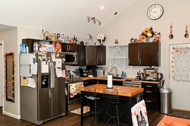 1714 University Ave W, Minot, ND 58703 - photo 6