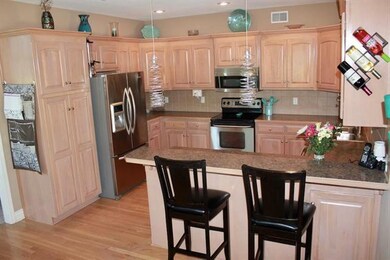 1528 Deer Ridge Ct, Raymore, MO 64083 - photo 4