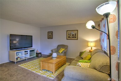 8902 Colgate Dr W, University Place, WA 98466 - photo 5