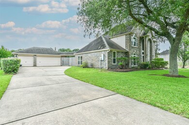 2509 Sarasota Dr, Friendswood, TX 77546 - photo 2