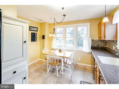 30 Kenwood Dr, Cherry Hill, NJ 08034 - photo 4