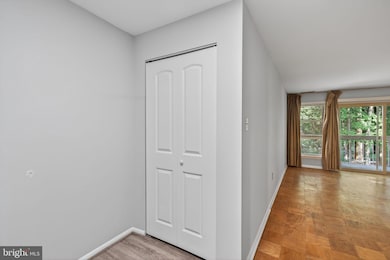 2211 Greenery Ln unit 103, Silver Spring, MD 20906 - photo 5