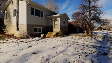 1606Taylor001