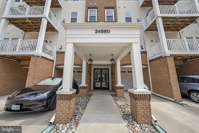 24660 Woolly Mammoth Terrace unit 400, Aldie, VA 20105 - photo 4