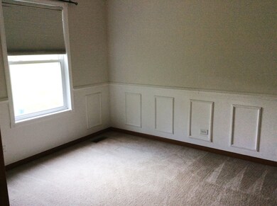 2282 Flagstone Ln unit 601, Carpentersville, IL 60110 - photo 7