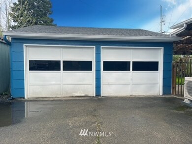 3125 Florida St, Longview, WA 98632 - photo 2