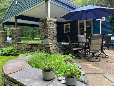 947 Burts Pit Rd, Florence, MA 01062 - photo 6