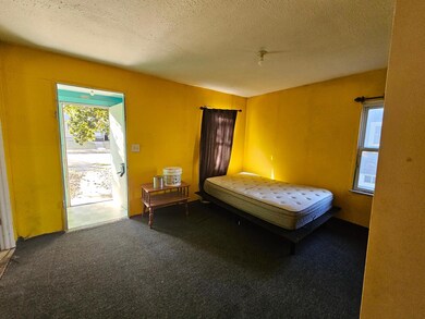 715 S 1st Ave, Albert Lea, MN 56007 - photo 3