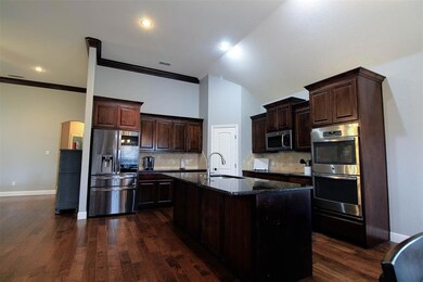 6302 Milestone Dr, Abilene, TX 79606 - photo 7