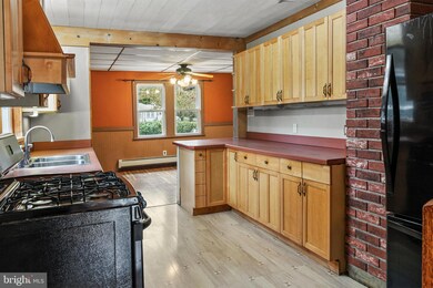 733 W Forest Grove Rd, Vineland, NJ 08360 - photo 2