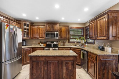 301 N Bonda Way, Nixa, MO 65714 - photo 6