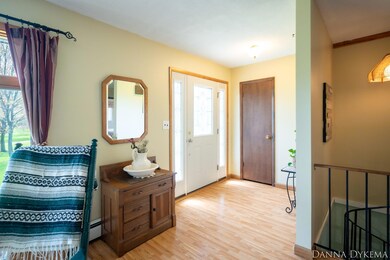 5-web-or-mls-1475-10-mile-rd-ne