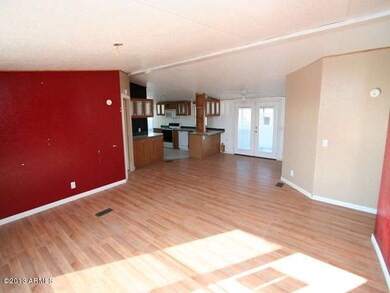 023-240985 entry view