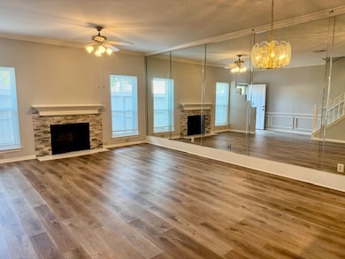 8085 El Mundo St unit 8085, Houston, TX 77054 - photo 3