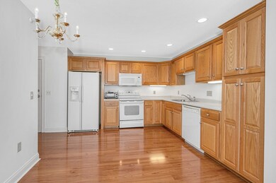 Windgate at Salisbury unit B312, Salisbury, MA 01952 - photo 3