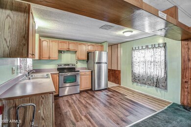 KITCHEN 3