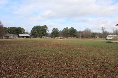 121 Little Ln, Cookeville, TN 38506 - photo 2