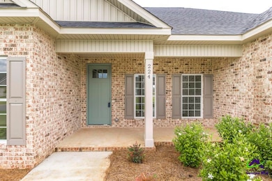224 Otters Ridge Dr, Warner Robins, GA 31047 - photo 2