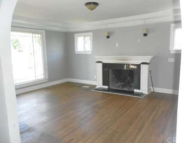 Living room entry. Coffered ceilings, Granite deta