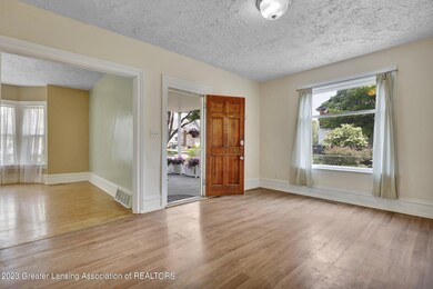 413 W Kilborn St, Lansing, MI 48906 - photo 5