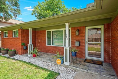 863 Judiway St, Houston, TX 77018 - photo 2