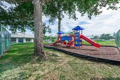 1466 Summit Run Cir, West Palm Beach, FL 33415 - photo 5