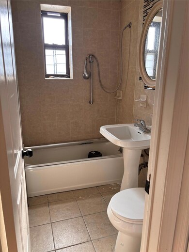 84-16 Elmhurst Ave unit 5E, Elmhurst, NY 11373 - photo 4